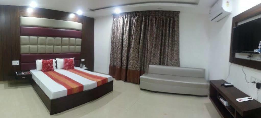 Hotel Ng Paradise Jagādhri 외부 사진
